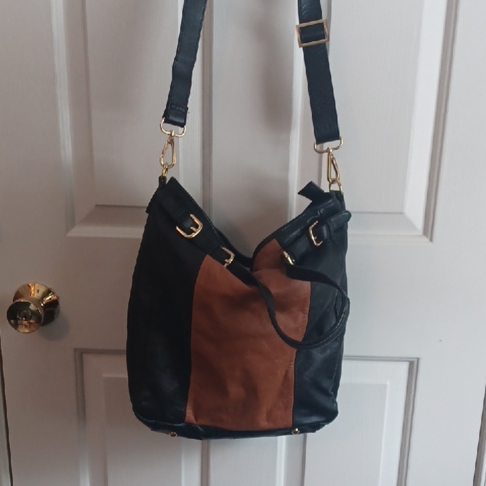 Elegant Black and Brown Women's Bag
